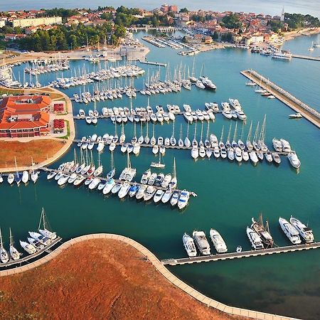 Apartments Nautica II Novigrad Istria Kamer foto